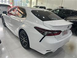 تۆیۆتا کامری